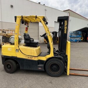 HYSTER H70FT 7000LB CAPACITY 3-STAGE LPG